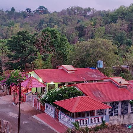 Jenjon Best Retreat Chalets At Sparsh Karjat Resort With Optional Swimming Pool מראה חיצוני תמונה