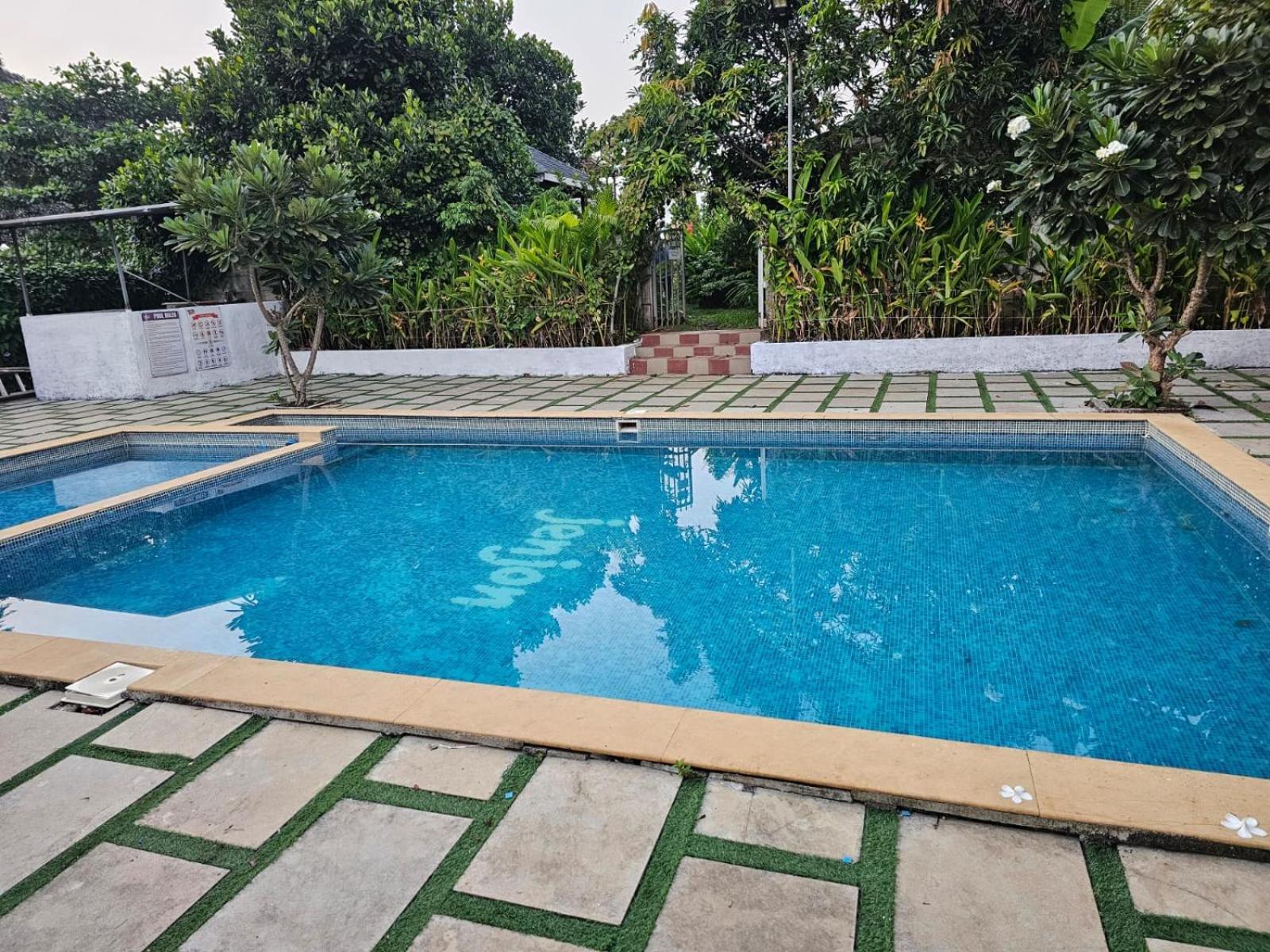 Jenjon Best Retreat Chalets At Sparsh Karjat Resort With Optional Swimming Pool מראה חיצוני תמונה